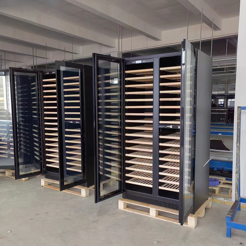 185 กระป๋อง ไวน์แสดงเครื่องเย็น โซนคู่ ประตูกระจกไฟฟ้า รุ่น LD-185D