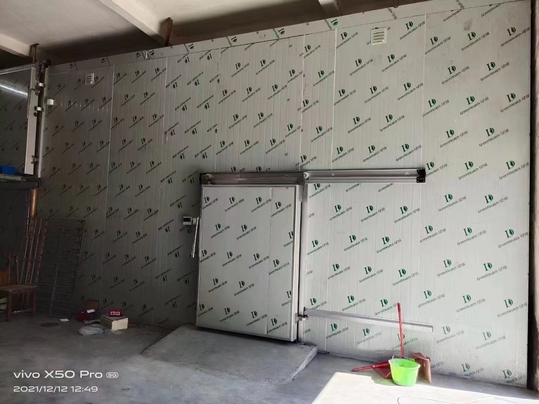 แผ่นแซนวิชพอลิอุเรธาน PU ที่มีประสิทธิภาพสูง สําหรับห้องเก็บของเย็น Walk In Freezer