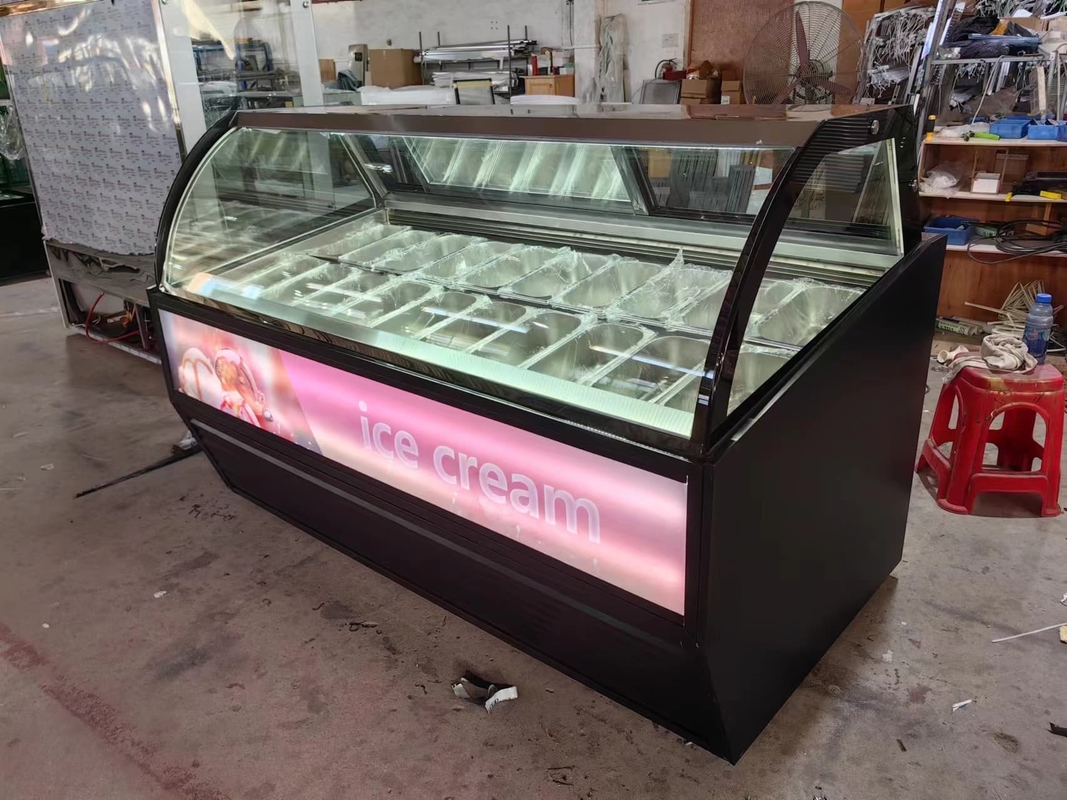 ร้านขายไอศกรีม อุปกรณ์ จัดจอไอศกรีม เครื่องเย็น เครื่องชงไอศกรีม