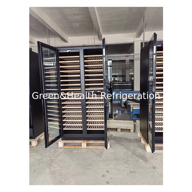 ใบรับรอง ETL สีดํา หลายชั้น ไม้หญ้า ชั้นวางไวน์ กล่องเก็บไวน์ เครื่องเย็นคุณภาพสูง