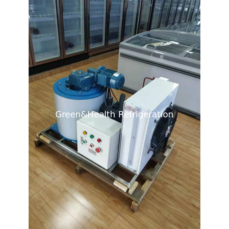 เครื่องทำน้ำแข็งเชิงพาณิชย์ 200KG 300KG 1-10 Ton Water Feeding Borneol Maker